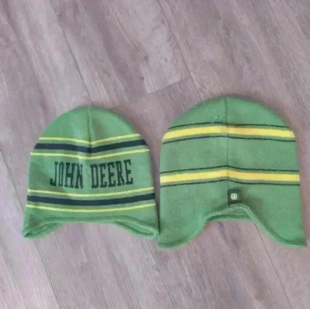 John  Deere hat
